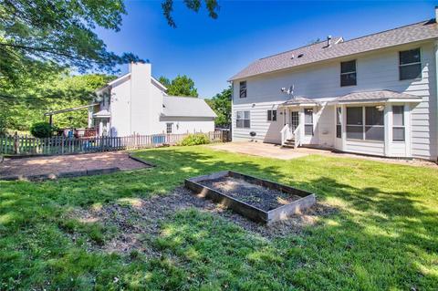 1062 Columbard Dr, Ballwin, MO 63021 photo 47
