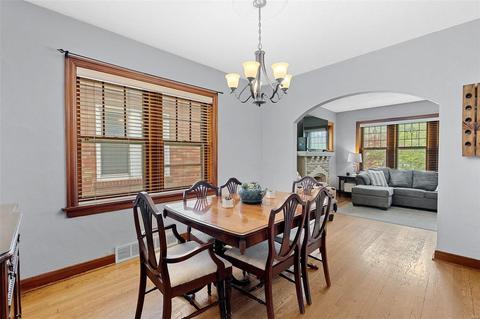 5733 Gresham Ave, Saint Louis, MO 63109 photo 13