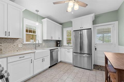 5733 Gresham Ave, Saint Louis, MO 63109 photo 4