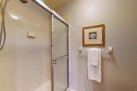 552 Oak Ridge Trails Ct, Ballwin, MO 63021 photo 15