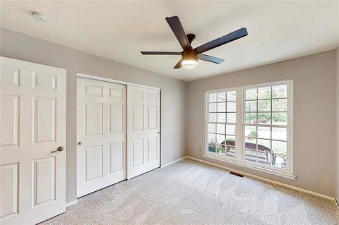 552 Oak Ridge Trails Ct, Ballwin, MO 63021 photo 21