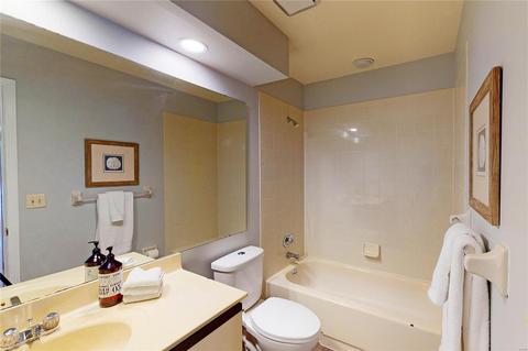 552 Oak Ridge Trails Ct, Ballwin, MO 63021 photo 34