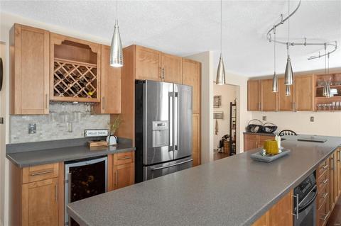268 Royalltrail Ln, O'fallon, MO 63368 photo 4