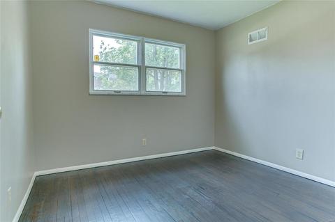 1205 Foxview Ter, Ballwin, MO 63011 photo 16