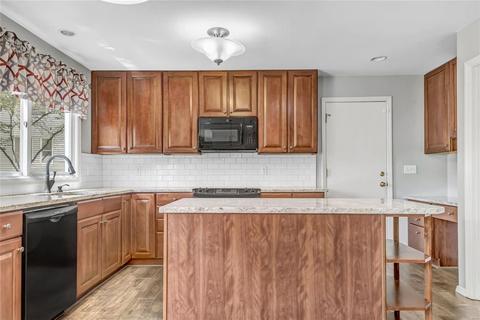 1842 Dougherty Ter, Ballwin, MO 63021 photo 12