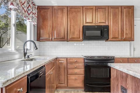 1842 Dougherty Ter, Ballwin, MO 63021 photo 8