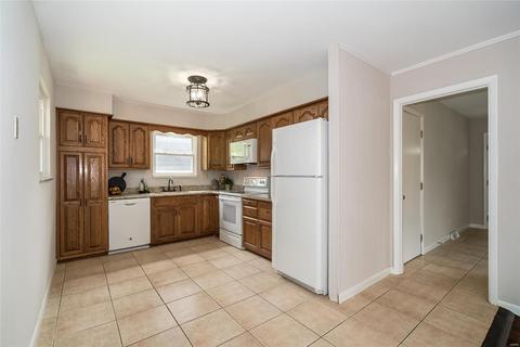 904 Prince Charles Way, Ellisville, MO 63021 photo 14