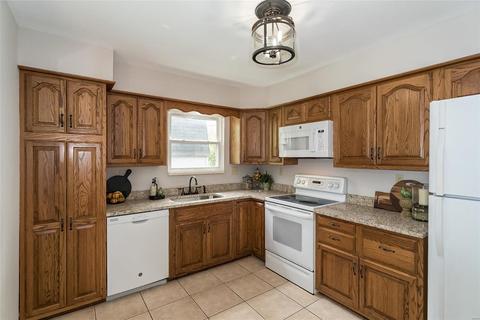 904 Prince Charles Way, Ellisville, MO 63021 photo 16