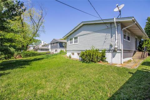 32 Pepper Tree Dr, Fenton, MO 63026 photo 2