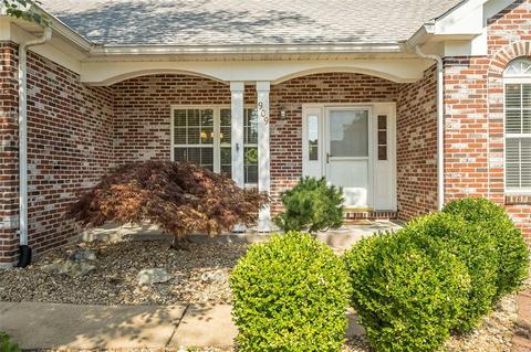 909 Eaglesridge Ct, Wildwood, MO 63021 photo 2