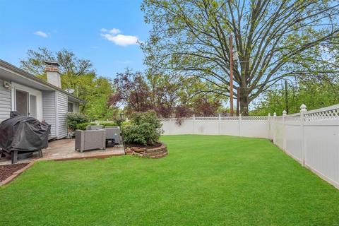 254 White Tree Ln, Ballwin, MO 63011 photo 5