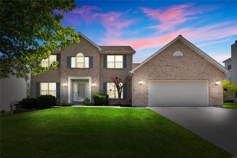 1050 Pebble Beach Dr, O'fallon, MO 63366 photo 1