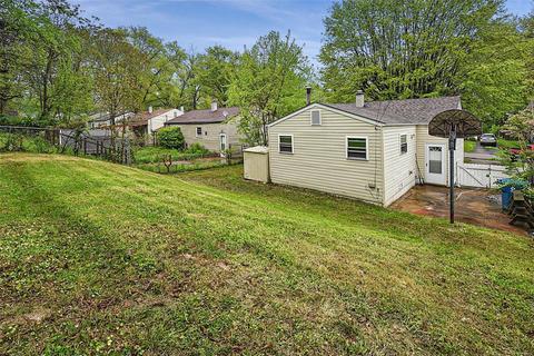 505 Teston, Saint Louis, MO 63135 photo 16