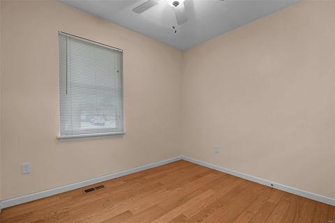 505 Teston, Saint Louis, MO 63135 photo 8