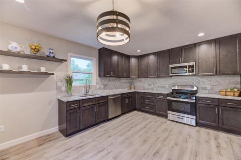 780 Sulphur Spring Ct, Manchester, MO 63021 photo 6