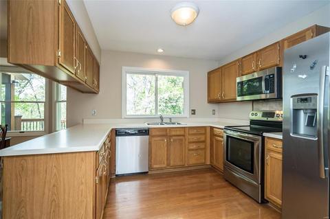 662 Woodhill Estates Dr, Ellisville, MO 63021 photo 21
