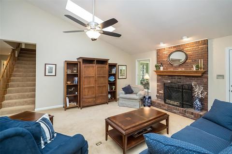 662 Woodhill Estates Dr, Ellisville, MO 63021 photo 13