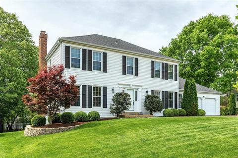 1238 Du Motier Dr, Ballwin, MO 63011 photo 2
