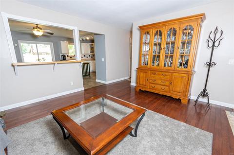 1202 Dorne Dr, Manchester, MO 63021 photo 4