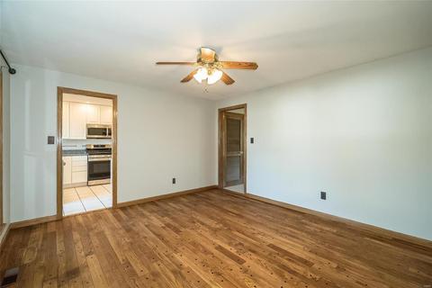 360 Novara Dr, Ballwin, MO 63021 photo 21