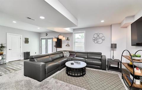 733 John Linn Pl, Weldon Spring, MO 63304 photo 40