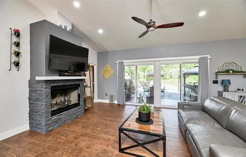 733 John Linn Pl, Weldon Spring, MO 63304 photo 11