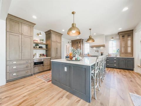 826 Warwick Ln, Glendale, MO 63122 photo 6