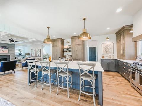 826 Warwick Ln, Glendale, MO 63122 photo 5