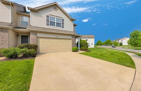 400 Wild Oak Dr, O'fallon, MO 63368 photo 1