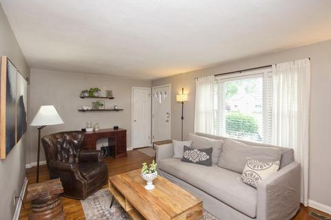 9630 Echo Ln, Saint Louis, MO 63114 photo 7