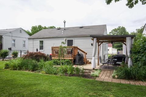9630 Echo Ln, Saint Louis, MO 63114 photo 25