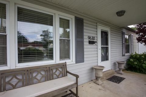 9630 Echo Ln, Saint Louis, MO 63114 photo 5