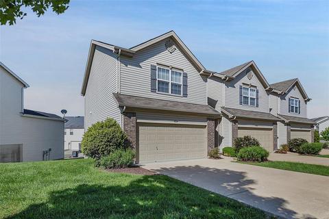 404 Wild Oak Dr, O'fallon, MO 63368 photo 2