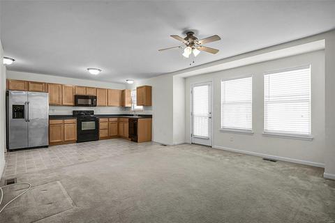 404 Wild Oak Dr, O'fallon, MO 63368 photo 5