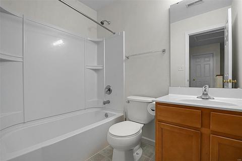 404 Wild Oak Dr, O'fallon, MO 63368 photo 19