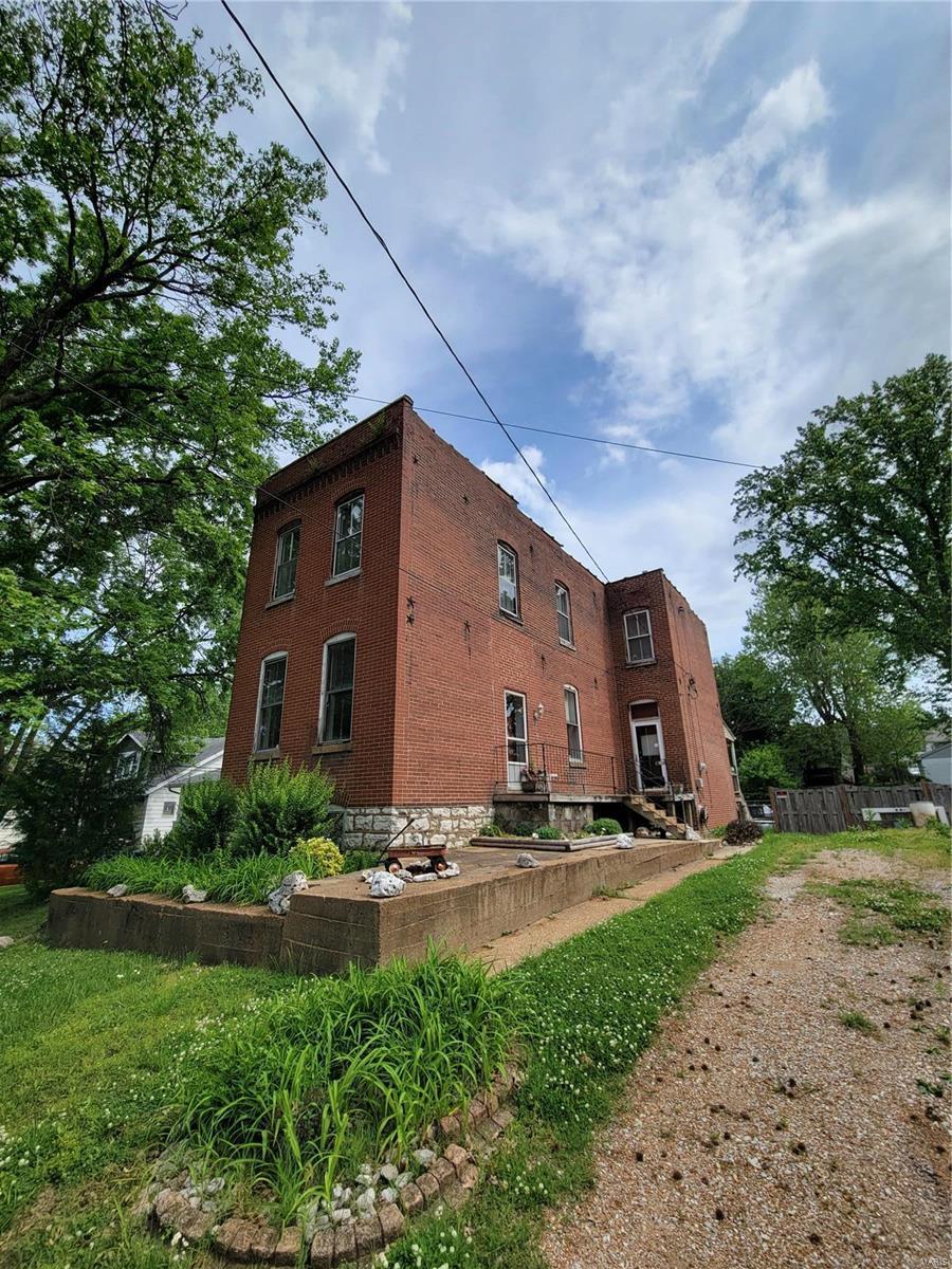 347 Goetz Ave, Saint Louis, MO 63125 11 Photos MLS 22031211 Movoto