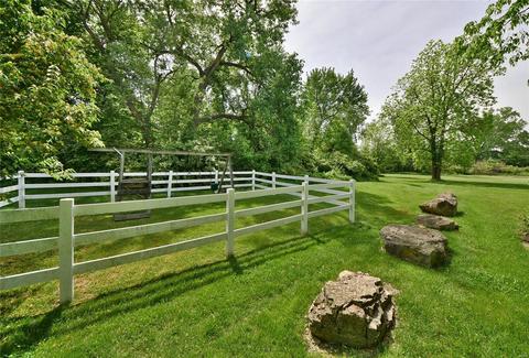 100 Towne Square Ct #J, Eureka, MO 63025 photo 28