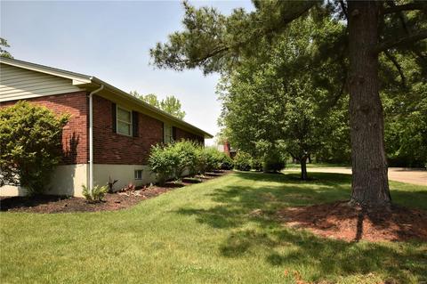 1080 Sagebrush Trl, Ballwin, MO 63011 photo 28