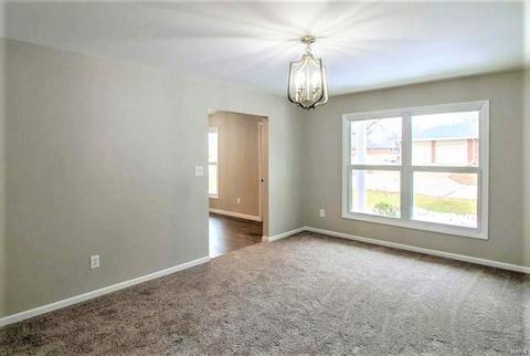 1080 Sagebrush Trl, Ballwin, MO 63011 photo 14