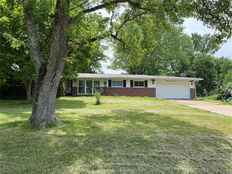 3300 Fee Fee Rd, Bridgeton, MO 63044 photo 1