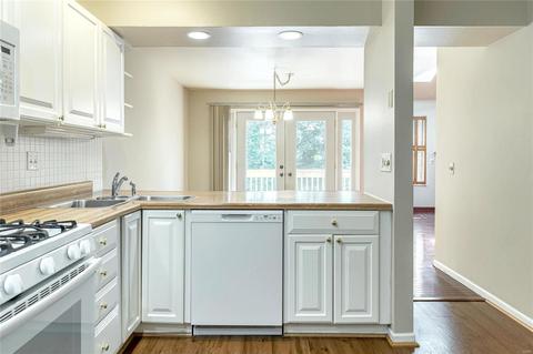 728 Lofty Pt, Ballwin, MO 63021 photo 5
