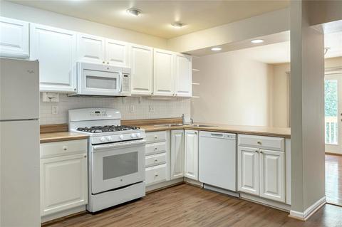 728 Lofty Pt, Ballwin, MO 63021 photo 7