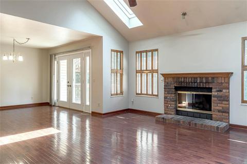 728 Lofty Pt, Ballwin, MO 63021 photo 4
