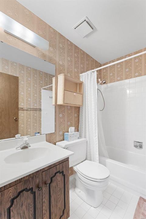 551 Arblay Pl, Manchester, MO 63011 photo 30