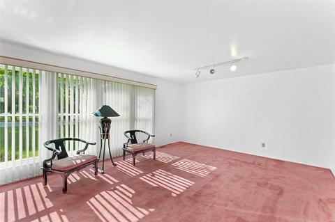 551 Arblay Pl, Manchester, MO 63011 photo 4