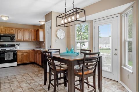 1452 Sunburst Dr, O'fallon, MO 63366 photo 4