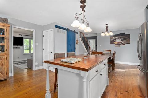 3455 Taylor Ave, Bridgeton, MO 63044 photo 4