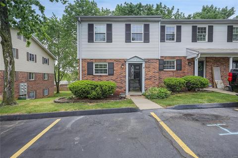 1412 Durango, Fenton, MO 63026 photo 1