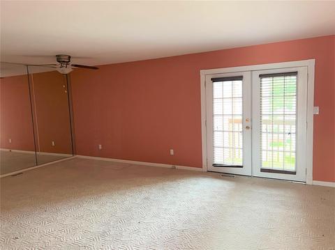 1348 Holgate #E2, Ballwin, MO 63021 photo 2