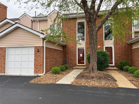 1348 Holgate #E2, Ballwin, MO 63021 photo 1